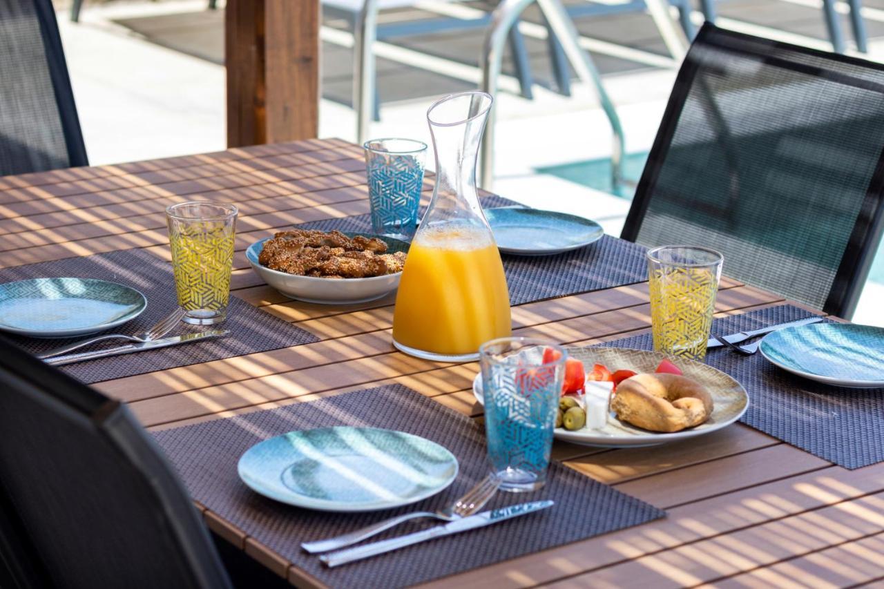 Cato Agro 2, Seafront Villa With Private Pool Afiartis Zewnętrze zdjęcie